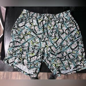 Shinesty Hugger Shorts